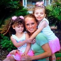 Stefanie Ford Photo 7