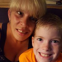 Wendy Squires Photo 25