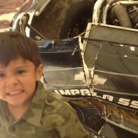 Eduardo Castellanos Photo 22