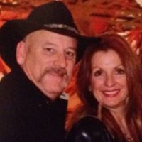 Lesa Lawrence Photo 10