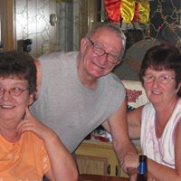 Rose Schrader Photo 19