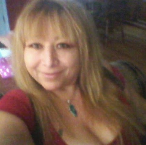 Laura Vigil Photo 28