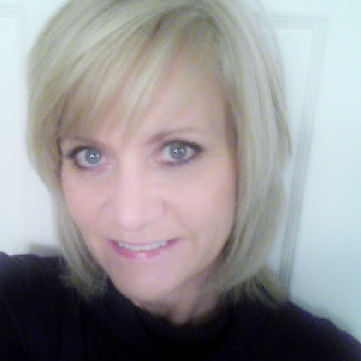 Paula Hardin Photo 21