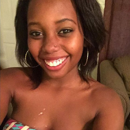 Alexis Coleman Photo 8