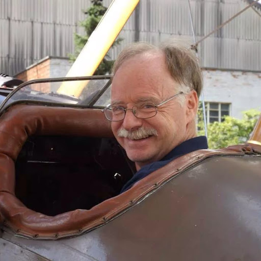 Stephen Slater Photo 30