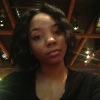 Danielle Simms Photo 15