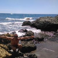 Angel Roldan Photo 15