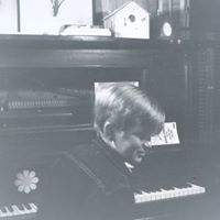 Aaron Small Photo 23