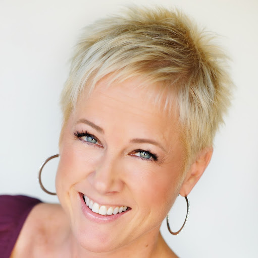 Michelle Greene Photo 24