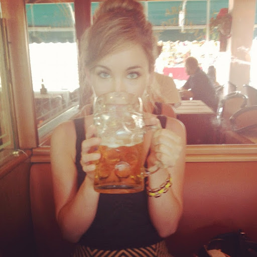 Janet Cannon Photo 41