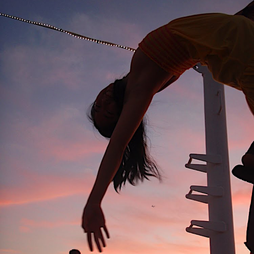 Stephanie Chen Photo 47 Stephanie Chen Photo 47