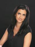 Elizabeth Richards Photo 5