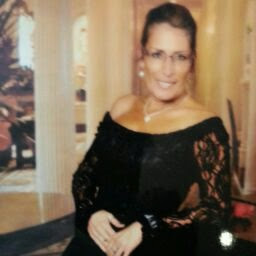 Dianne Watson Photo 10