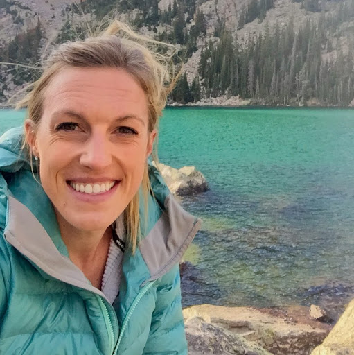 Megan Smith Photo 26