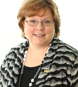 Tracy Haynes Photo 1