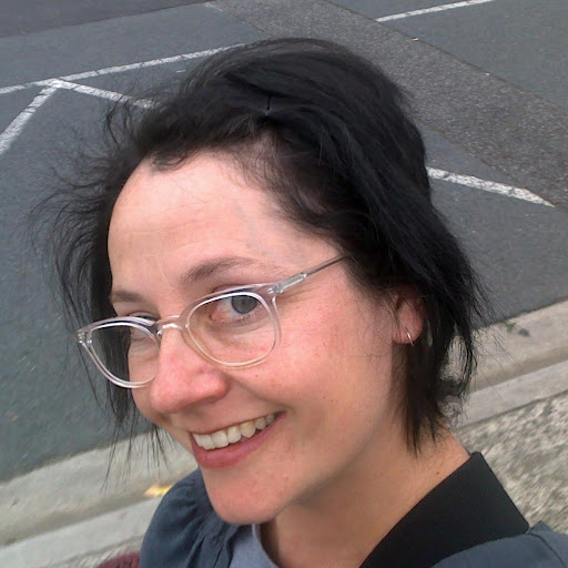 Christina Haynes Photo 37