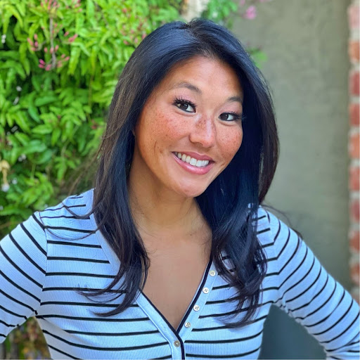 Michelle Nicholson Photo 35