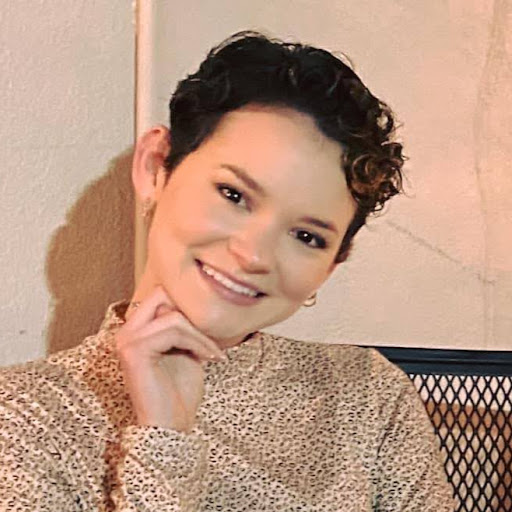 Sarah Pearce Photo 12