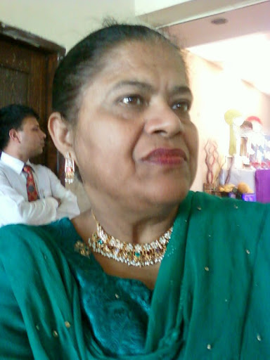 Rajinder Kaur Photo 36