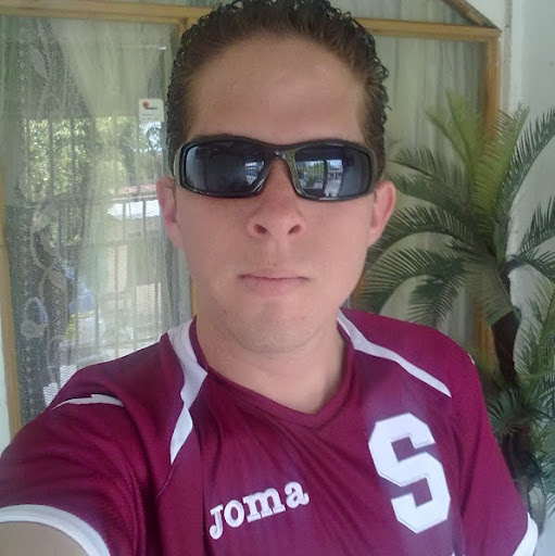 Christopher Villarreal Photo 24