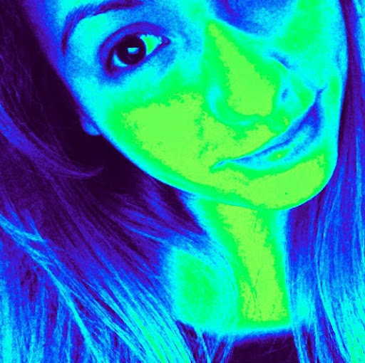 Veronica Vela Photo 29