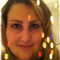 Holly Ware Photo 14