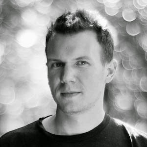 Adrian Graham Photo 31