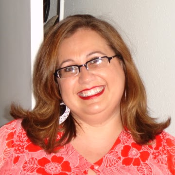 Cassandra Garcia Photo 31