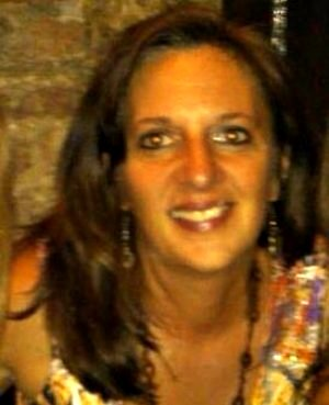 Debbie Davis Photo 7