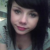 Stephanie Peake Photo 7