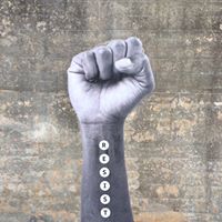 Jackie Macleod Photo 8