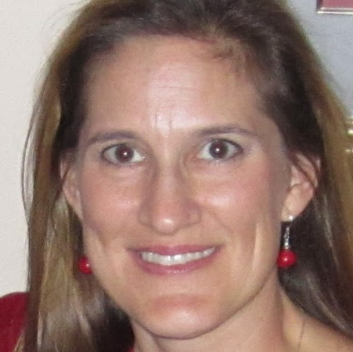 Elizabeth Huffman Photo 21