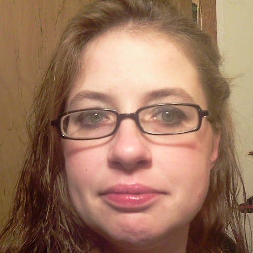 Stacey Lowe Photo 36
