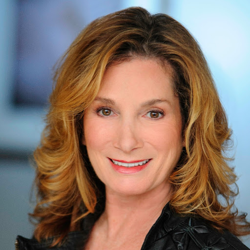 Victoria Herbert Photo 3