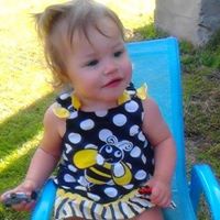 Julia Mason Photo 13