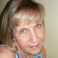 Linda Manis Photo 2