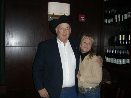 Debbie Hughes Photo 24