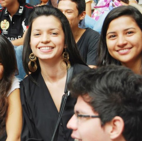 Carolina Lozada Photo 7