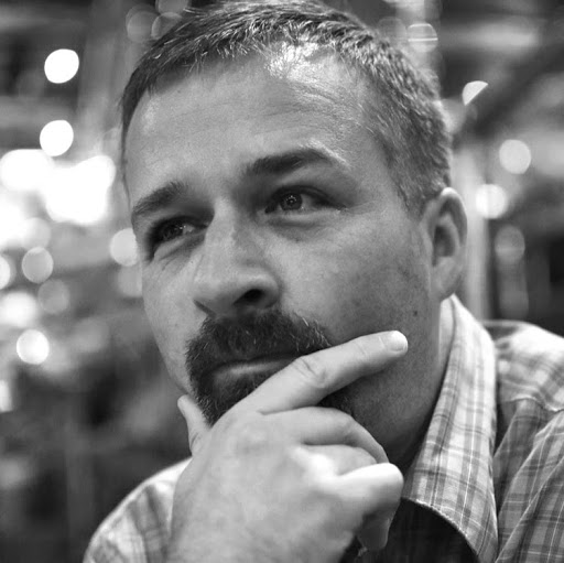 Keith Robinson Photo 13