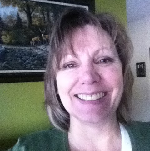Lori Simpson Photo 24