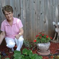 Dolores Roberts Photo 16