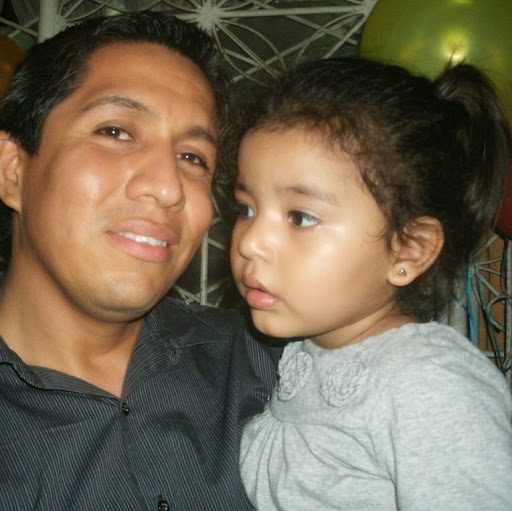 Allan Castillo Photo 13