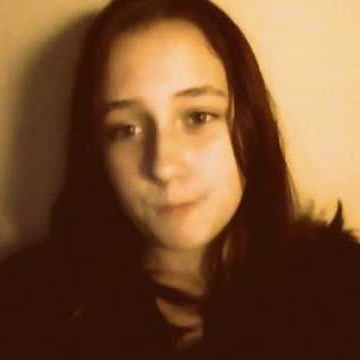 Katelyn Roberts Photo 16