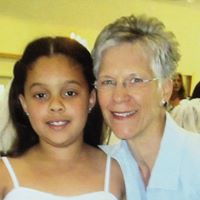 Rachael Hicks Photo 16