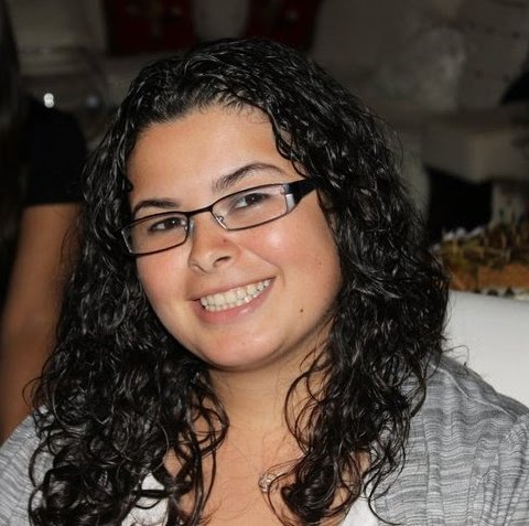 Anna Castillo Photo 12