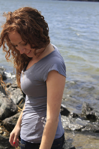 Julie Carroll Photo 24