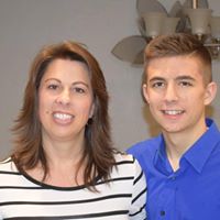 Jennifer Crowell Photo 17