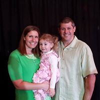 Stephanie Skelly Photo 9