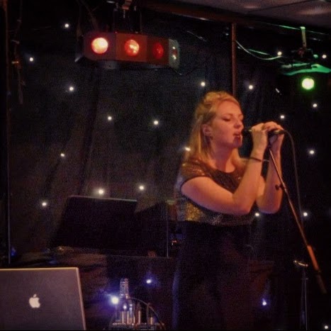 Samantha Jenkins Photo 36