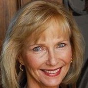 Debbie Tucker Photo 28